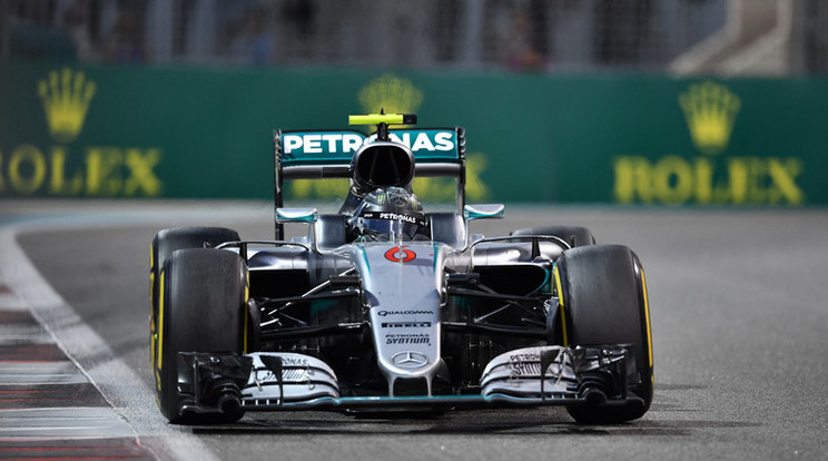 A Mercedes-istálló nagy kihívások előtt áll a következő szezont illetően /Fotó: AFP
