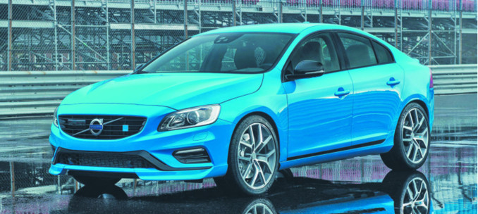 Opel Astra i Volvo S60 Polestar