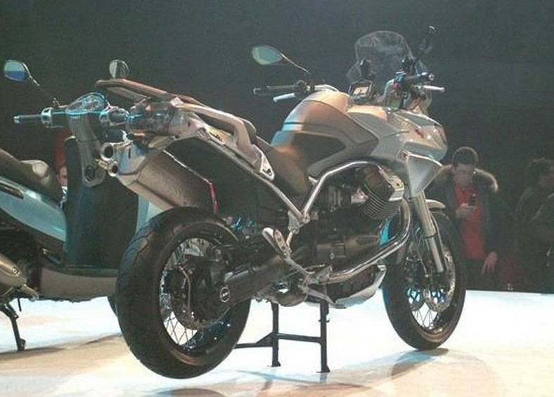 Moto Guzzi 1200 Stelvio: w reakcji na BMW R 1200 GS?