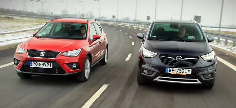 Opel Crossland X i Seat Arona z trzycylindrowymi benzyniakami – który okaże się lepszy?