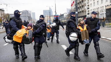 Aktywiści zablokowali trasę Marszu Niepodległości. Znamy powody