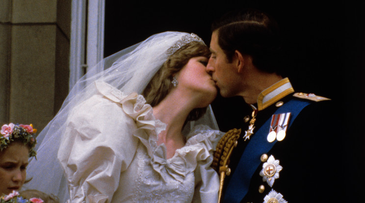 1981. július 29-én tartották az esküvőt, előző este Diana már zokogott /Fotó: Northfoto