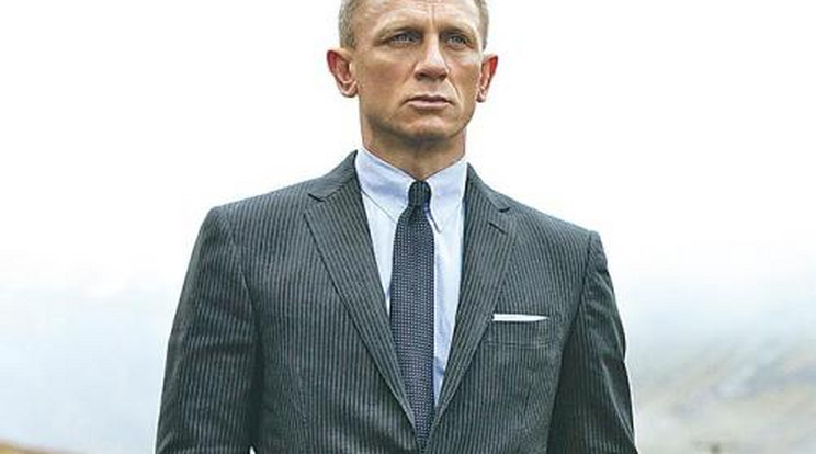 Daniel Craiget kifacsarja Bond