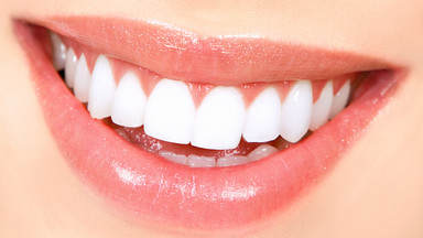 Kosmetyka zębów, czyli najnowsze propozycje stomatologii estetycznej