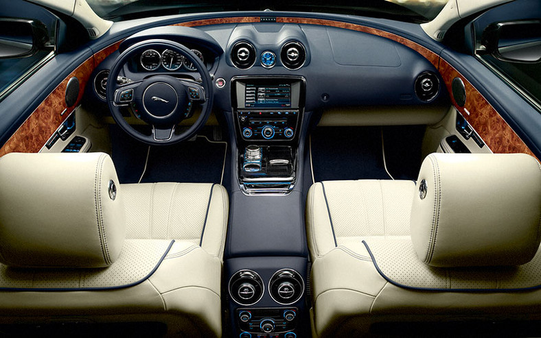 Jaguar XJ: zdjęcia, oficjalne informacje, dane techniczne (wideo)