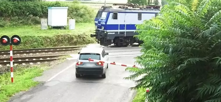 Kierowca BMW sporo ryzykował. Wszystko się nagrało [WIDEO]