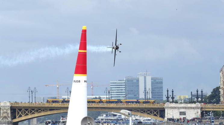 Vasárnap végre felszállhattak a Red Bull Air Race pilótái / Fotó: Fuszek Gábor