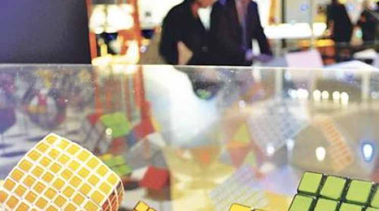 Egymilliárdba kerül a Rubik-kiállítás