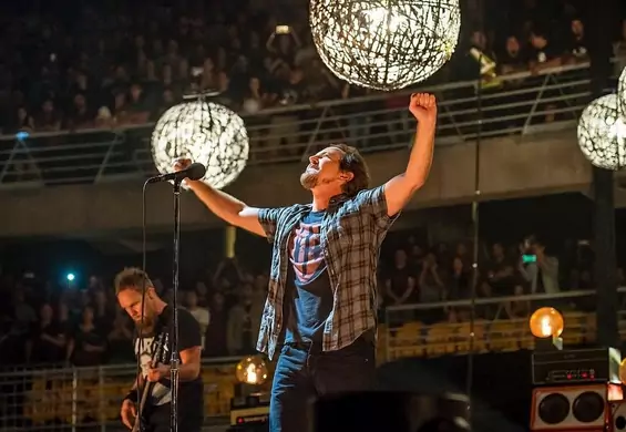 Wzruszający gest na koncercie Pearl Jam. Zespół wsparł polski protest przeciw zaostrzeniu prawa aborcyjnego