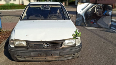 Kierowca miał ponad 2 promile. Policjantom tłumaczył, że jego auto... spadło z nieba