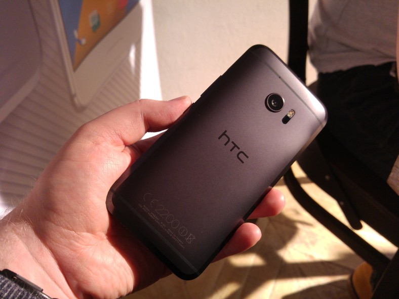 HTC 10