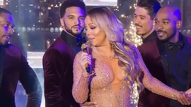 Mariah Carey do dziś wstydzi się tego występu z sylwestra. Rok później też się nie popisała...