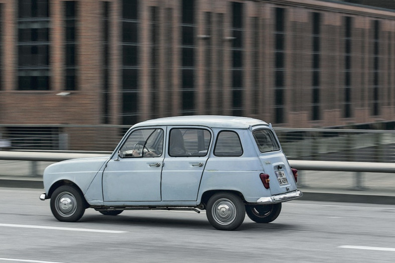 Renault 4