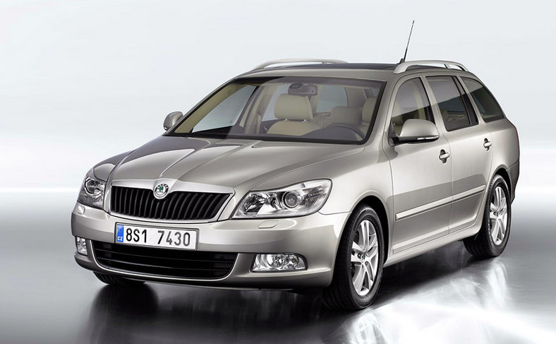 Paryż 2008: Škoda Octavia po liftingu już odkryta (fotogaleria)