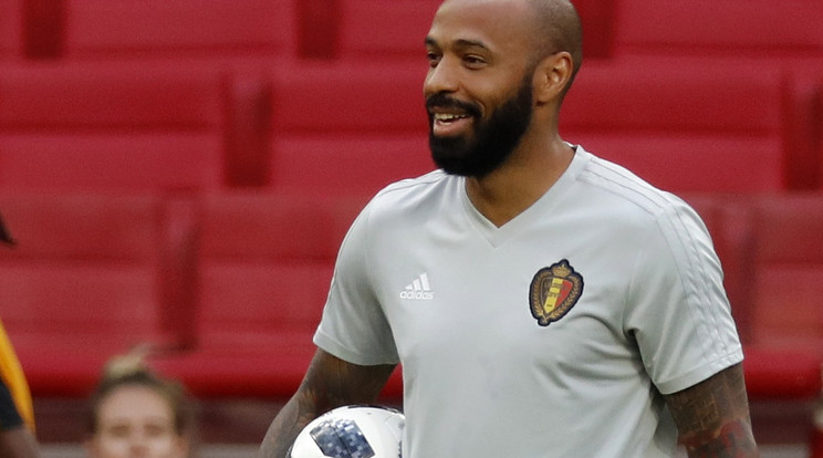 A francia sztár Thierry Henry edzőként a belgák sikeréért tesz meg mindent – éppen honfitársai ellen /Fotó: Getty Images