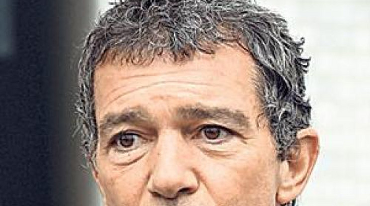 Antonio Banderas betegnek  képzeli  magát