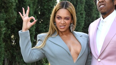 Miała urodzić własną siostrę, sprzedać duszę diabłu i... zginąć w wypadku. Najdziwniejsze teorie spiskowe wobec Beyonce