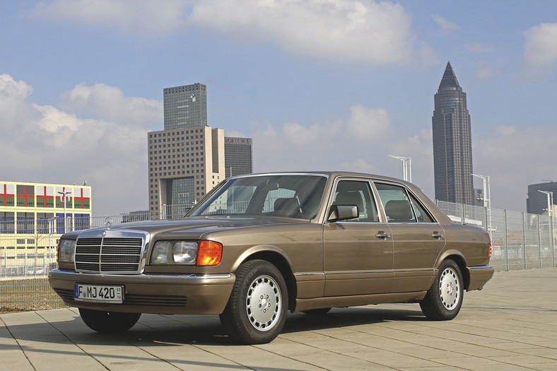 Mercedes W126 - wcale nie musi być "pięćsetka"