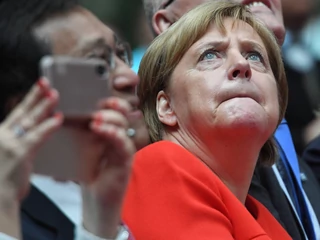 Mechanizm koalicji rządowej Niemiec może nie pozostawić Angeli Merkel innego wyboru niż wspierać projekt Nord Stream 2 - zauważa brytyjski dziennik