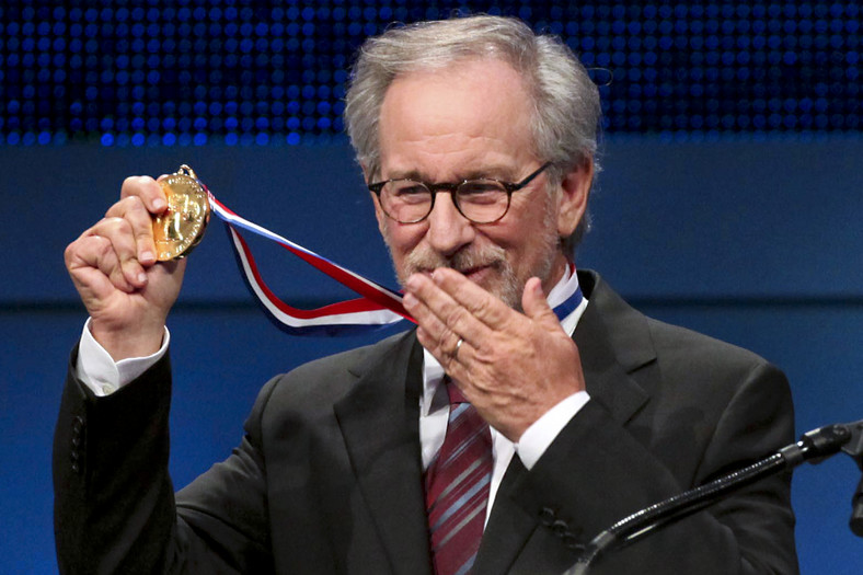 <b>Steven Spielberg - 130 mln</b><br>Reżyser, scenarzysta i producent filmowy