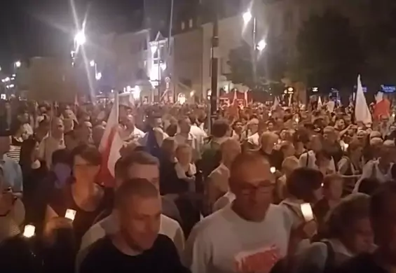 Ile osób protestowało w czwartek w Warszawie? Zobacz 30-minutowe nagranie i oceń sam