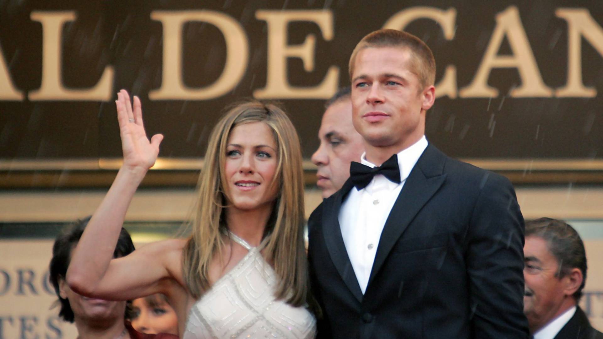 Bred Pit se konačno izvinio Dženifer Aniston