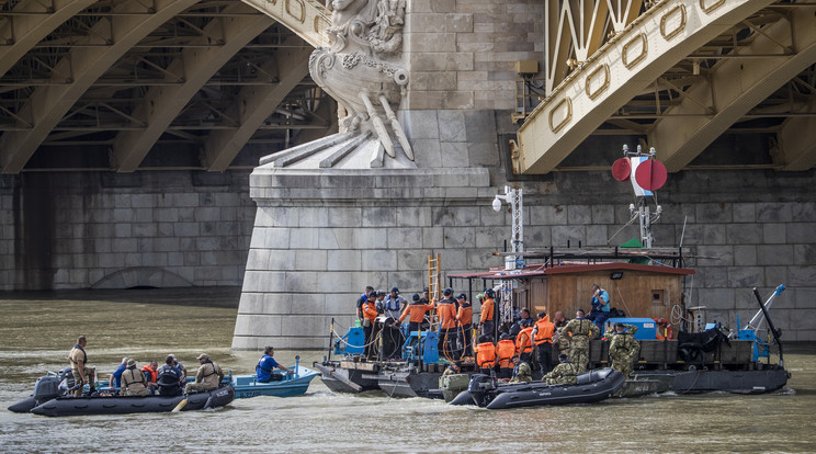 A Hableány május 29-én süllyedt el a Margit híd közelében /Fotó: Koncz Márton