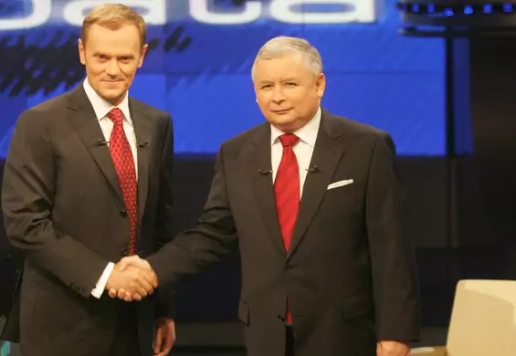 Debata Kaczyński i Tusk z 2007 r. Prezes PiS mylił się mniej niż szef PO