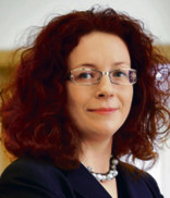 Joanna Pysiewicz-Jężak, prawnik, wieloletni pracownik administracji rządowej, ekspert i autor publikacji z zakresu prawa pracy