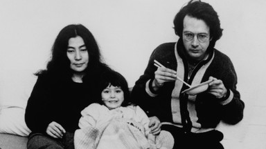 Z zazdrości o Johna Lennona uprowadził córkę jego żony. Przez lata ukrywał ją w sekcie