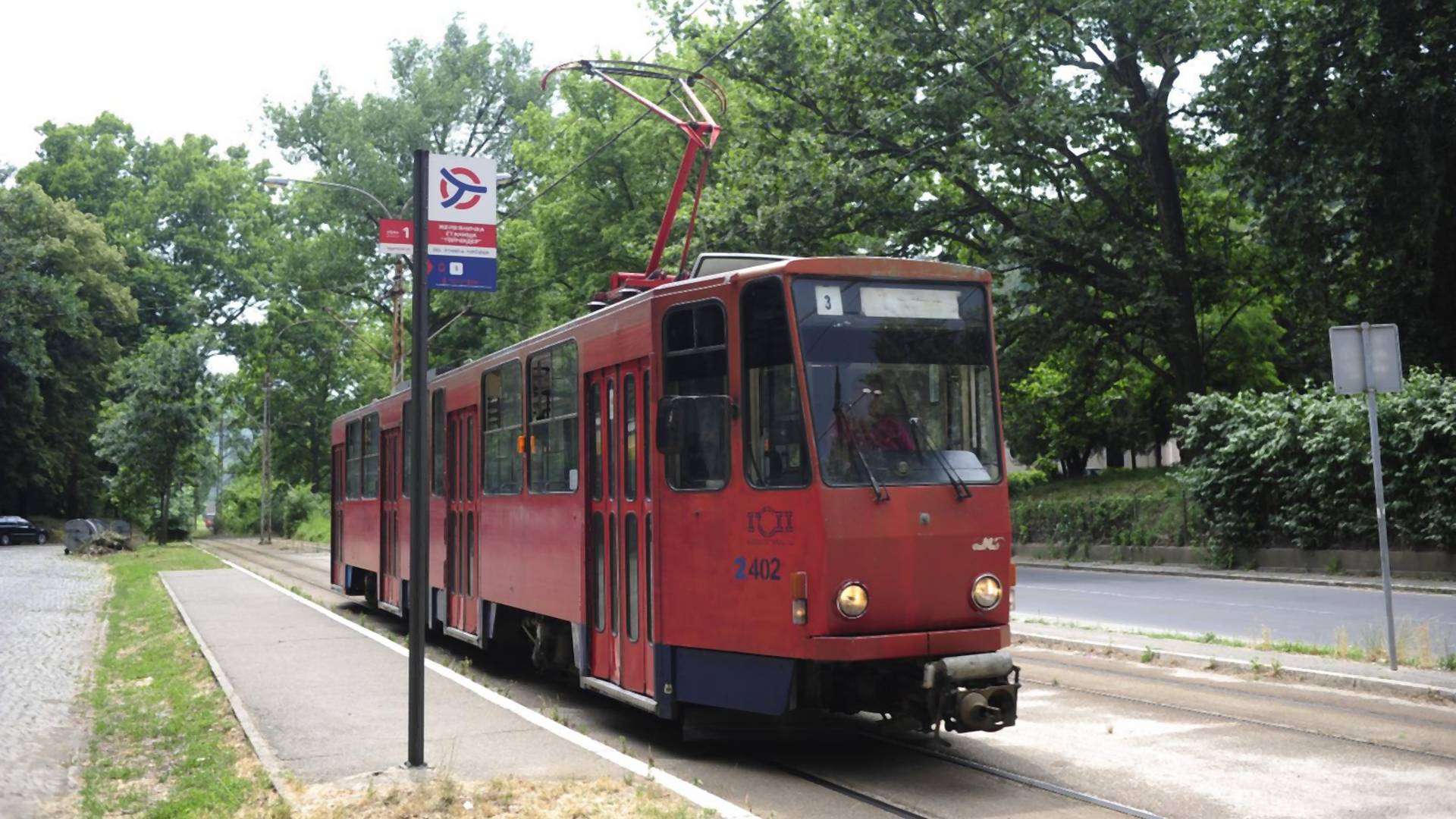 Beogradski tramvaj poslao jasnu poruku protestima "1 od 5 miliona"