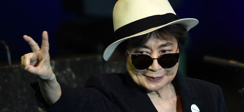 Yoko Ono i inne dojrzałe gwiazdy buntują się przeciwko kultowi młodości