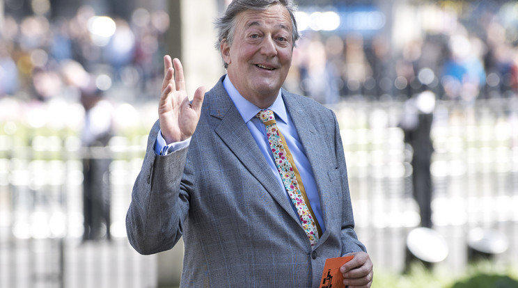 Eljárás indult Stephen Fry ellen istenkáromlás vétsége miatt / Fotó: AFP