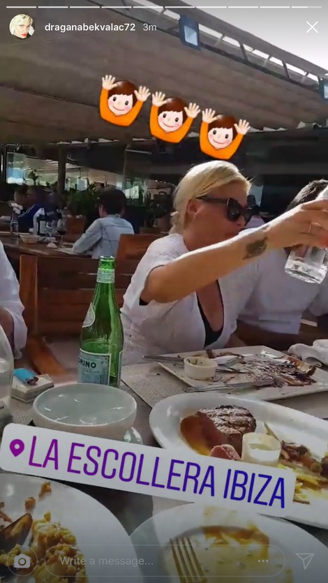 Nata&scaron;a na ručku