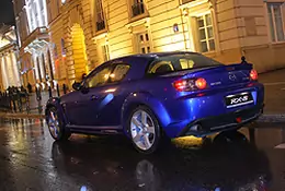 Mazda RX-8 Revolution - Wysokoobrotowy sportowiec