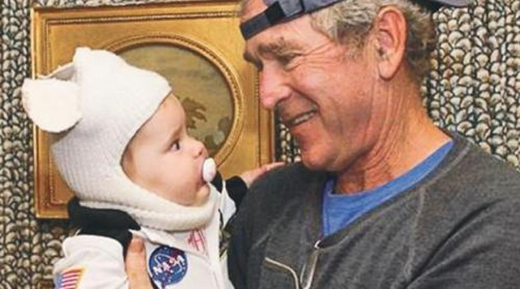 Űrhajóst csinált unokájából Bush