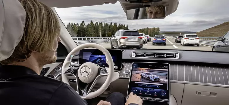 Nowy Mercedes Klasy S z systemem jazdy autonomicznej Drive Pilot