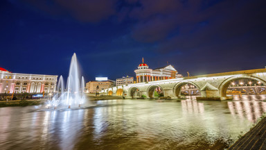 Skopje, miasto niespokojne - przewodnik po stolicy Macedonii i jej atrakcjach