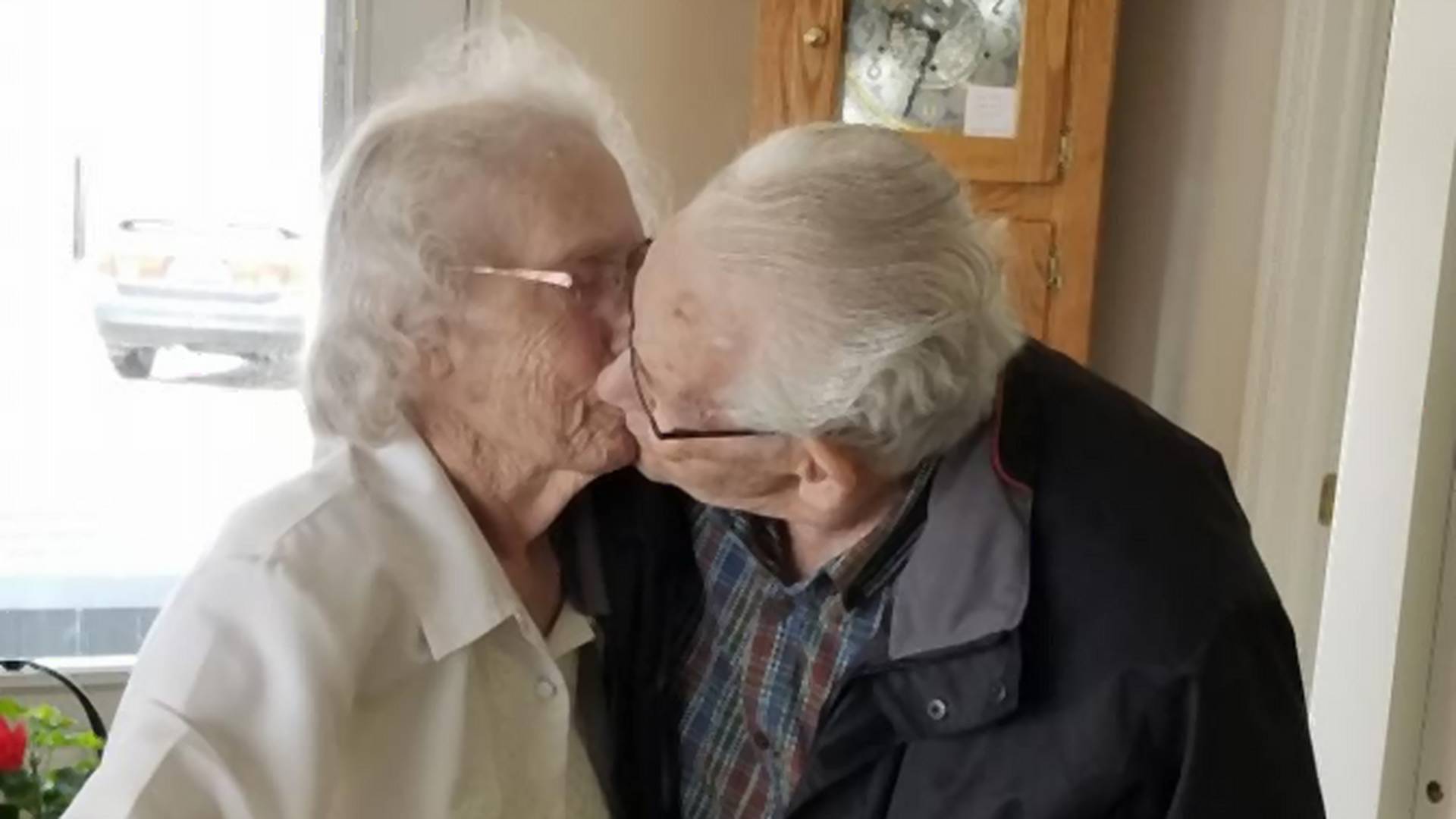 Najtužnija božićna priča: Silom razdvojeni par koji je zajedno 70 godina