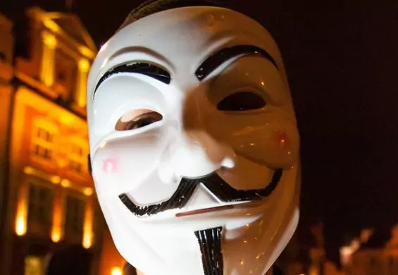 Anonymous włamali się do ponad 400 kamer w Rosji. "Putin morduje dzieci"