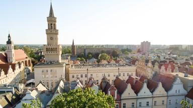 Opole chce zabezpieczyć pracowników przed podsłuchem. Kupuje specjalne urządzenia