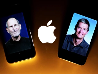 Apple head Steve Jobs resigns