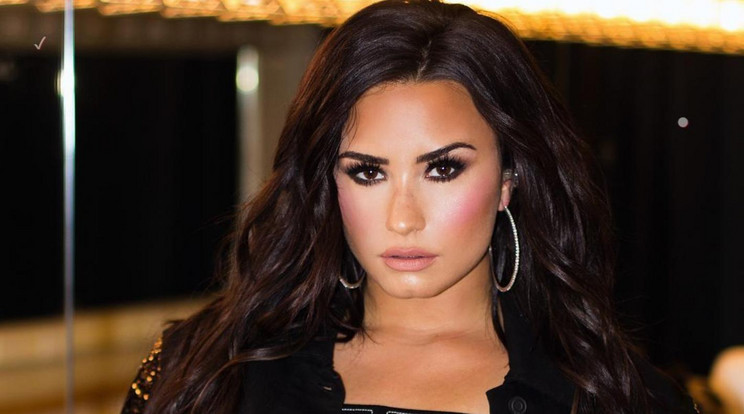 Demi Lovato elsírta magát a koncertjén /Fotó: Northfoto