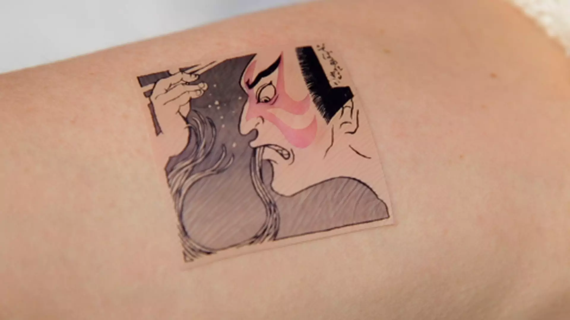 Nowoczesne tatuaże, które mogą uratować ci życie i w dodatku wyglądają super