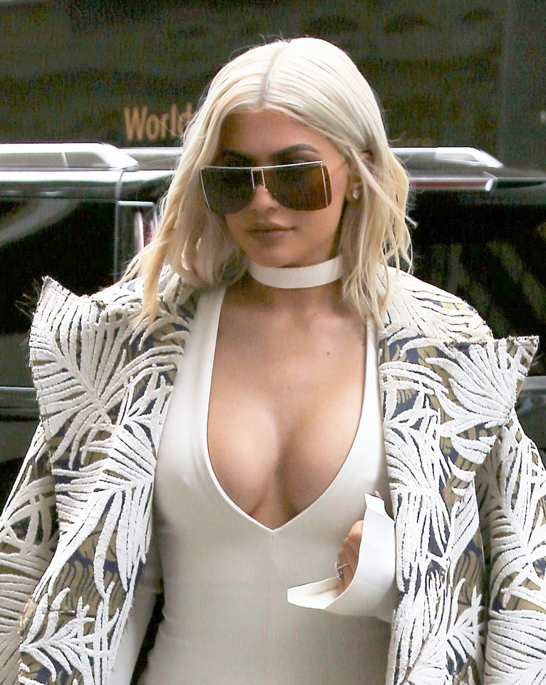 Kylie Jenner została blondynką!