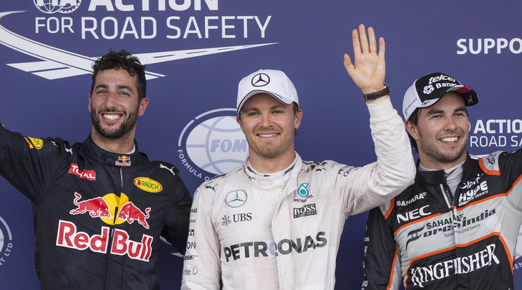 Rosberg idei harmadik pole pozícióját ünnepelhette /Fotó: MTI