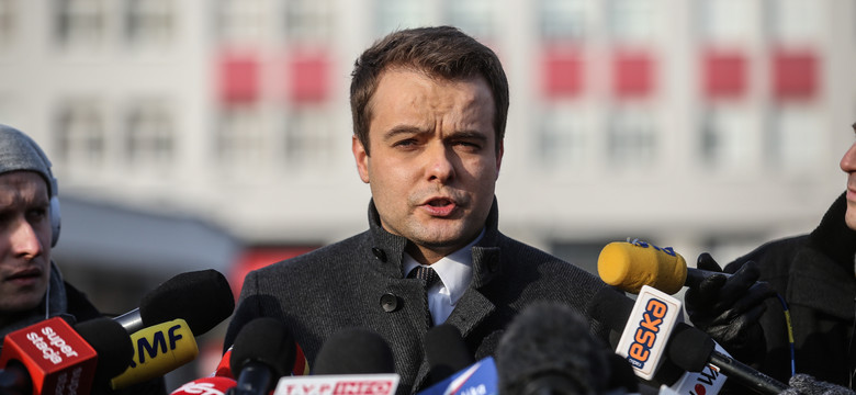 Rafał Bochenek: premier pracuje, choć nie "na pełen zegarek"