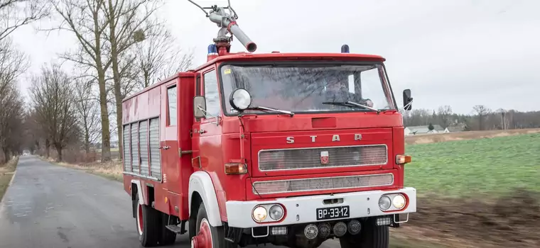 Jelcz, który był Starem, czyli historia najpopularniejszego pojazdu pożarniczego w PRL