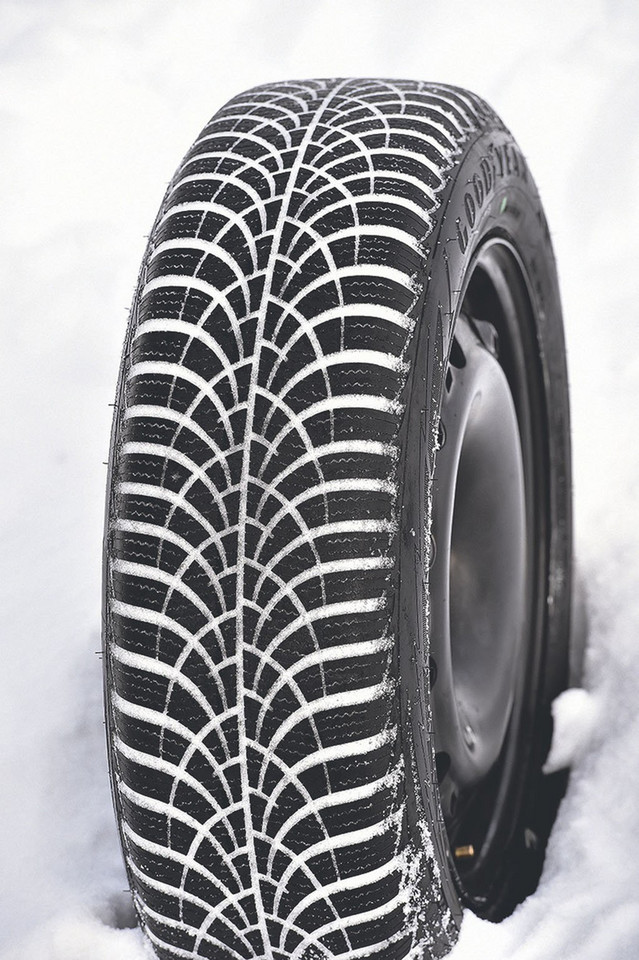 Goodyear
Ultra Grip 9
84 T
ok. 1134 zł/komplet