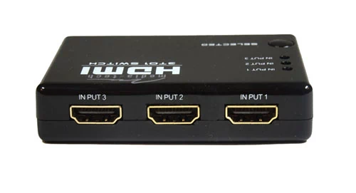 Ulokowanie wszystkich gniazd wejściowych HDMI z jednej strony obudowy MT5200 ułatwia lepszą organizację przewodów